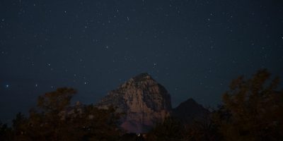 ambiente-sedona-night-sky-trees-scaled